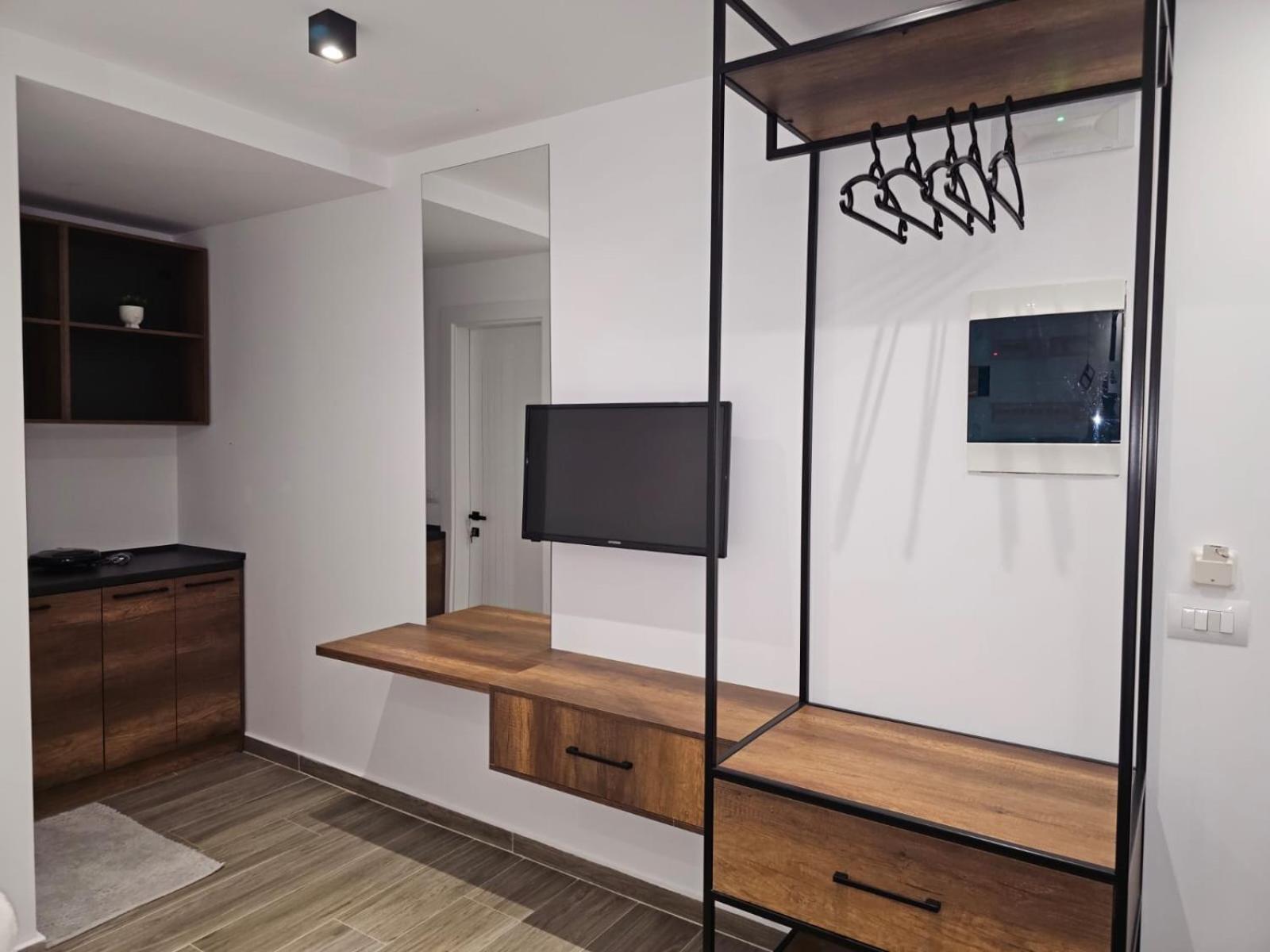 Ardit Seaside Rooms Саранда Экстерьер фото