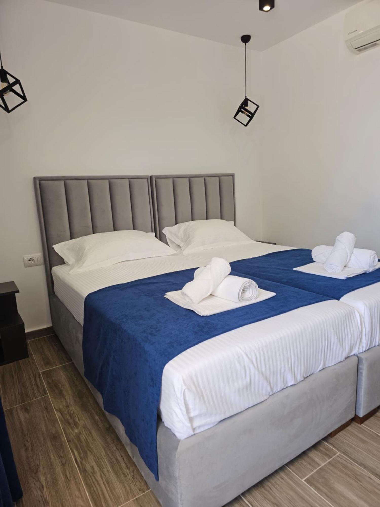 Ardit Seaside Rooms Саранда Экстерьер фото
